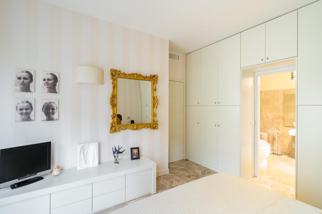 Residenza Al Vittoriale - By Host4U Apartamento Gardone Riviera Exterior foto