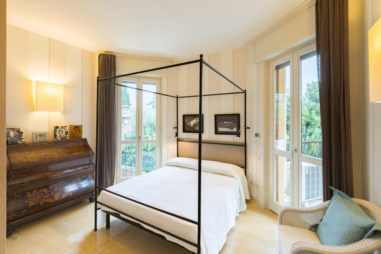 Residenza Al Vittoriale - By Host4U Apartamento Gardone Riviera Exterior foto